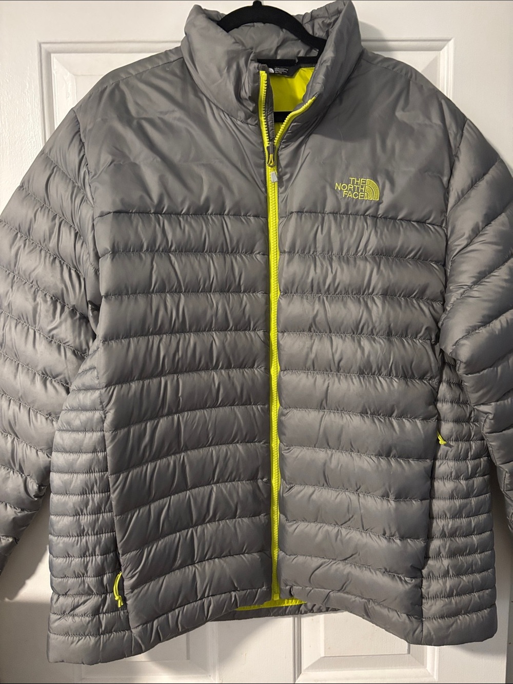 The North Face Men's Gray Puffer Jacket with Vibrant Lime Green- Size XL